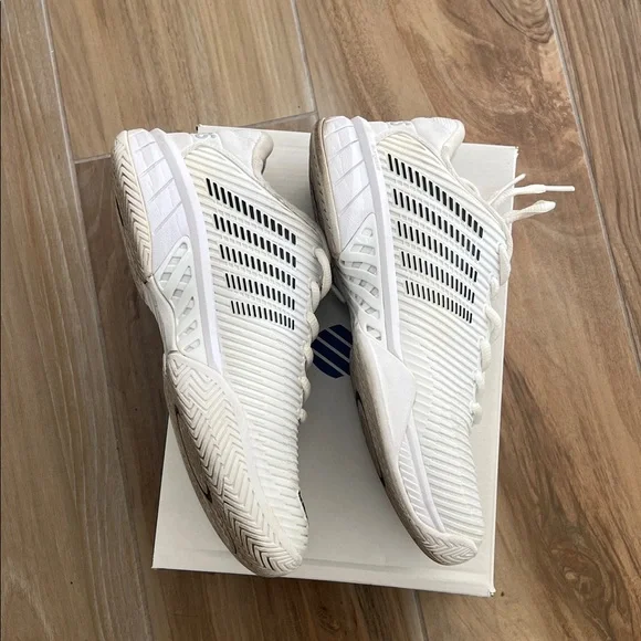 K Swiss Court Shoes - Picture 7 of 8